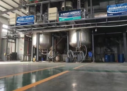 Le bactéricide industriel antiseptique de la pulpe 13% évitent sans couleur ou jaune-clair