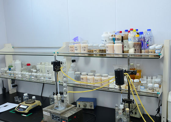 Paraffine entièrement raffinée, agent d'étanchéité, émulsion blanche, non irritante, utilisant une émulsion de cire