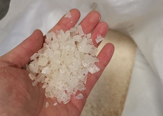 Bon prix Poudre/gros morceaux en aluminium stables chimiques de sulfate pour la solubilité dans l'eau en ligne