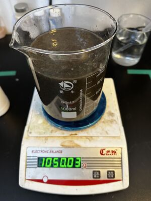 Bon prix Aides au drainage de rétention avec une durée de conservation de 3 mois et une teneur en matières solides de 38% pour la réutilisation des boues dans la fabrication du papier en ligne