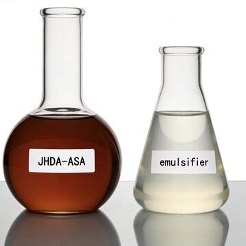 Bon prix Émulsifiant ASA fonctionnel de haute pureté (>98%) avec une période de durcissement rapide et une couverture monomoléculaire pour le collage du papier en ligne